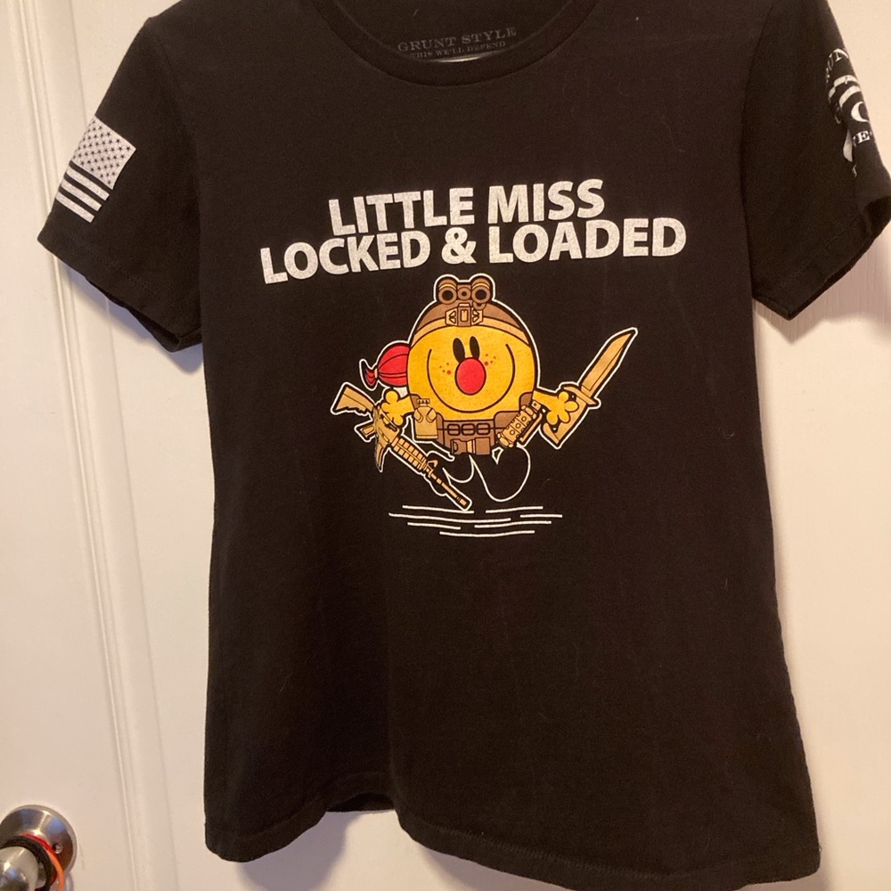 Woman’s grunt locked and loaded